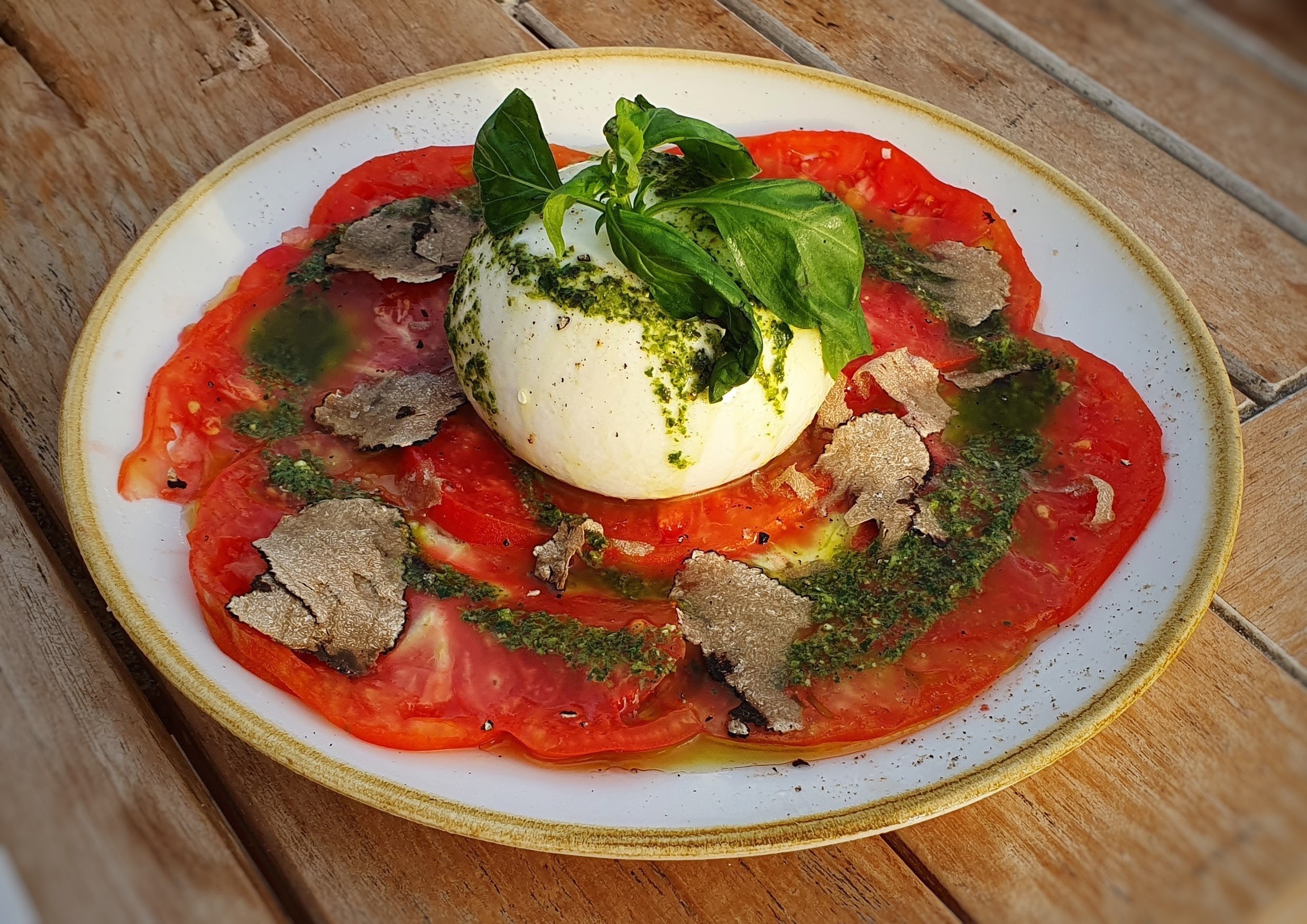 Vorspeise Burrata Tomaten