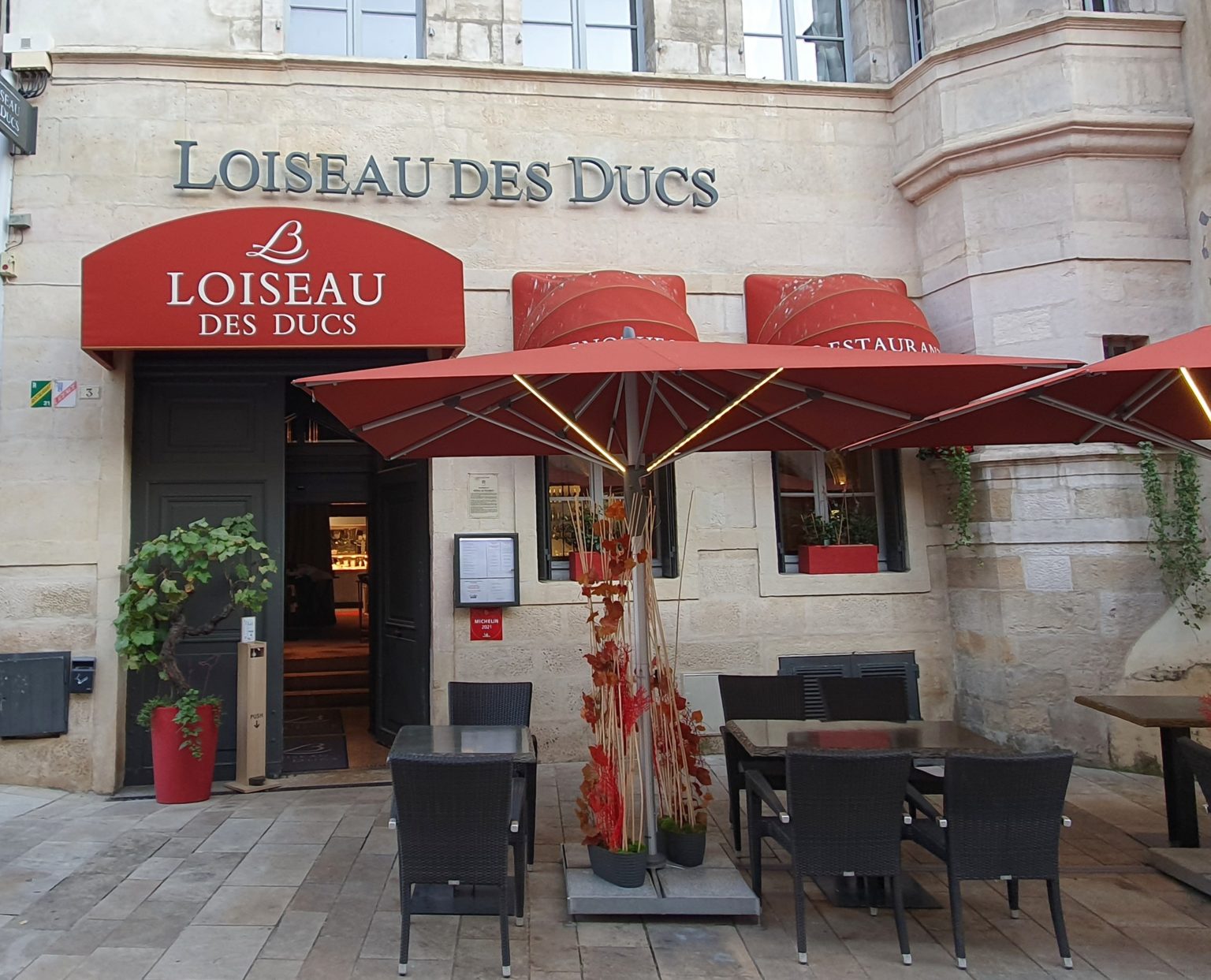 Frankreich 1 Restaurant Loiseau Des Ducs Stilvoll Dinieren Fine Frankreich 1 Restaurant Loiseau Des Ducs Stilvoll Dinieren Fine